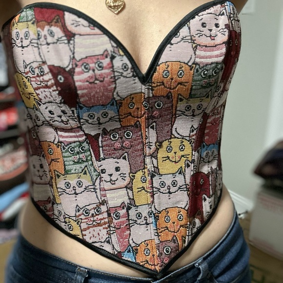 Tops - Gorgeous brand new Cat Tapestry Boned Corset top